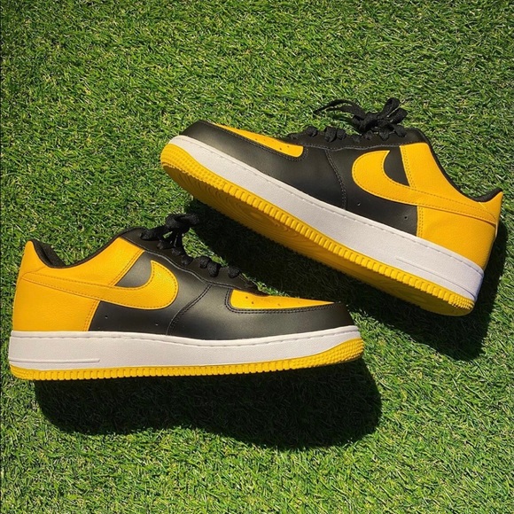 Nike Air Force 1 Lows (Wu-Tang) - Picture 2 of 4
